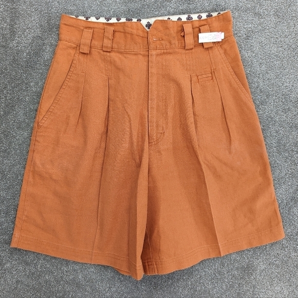 VINTAGE Hunters Run Orange High Waisted cotton blend Pleated Shorts Size 12 - Picture 1 of 12